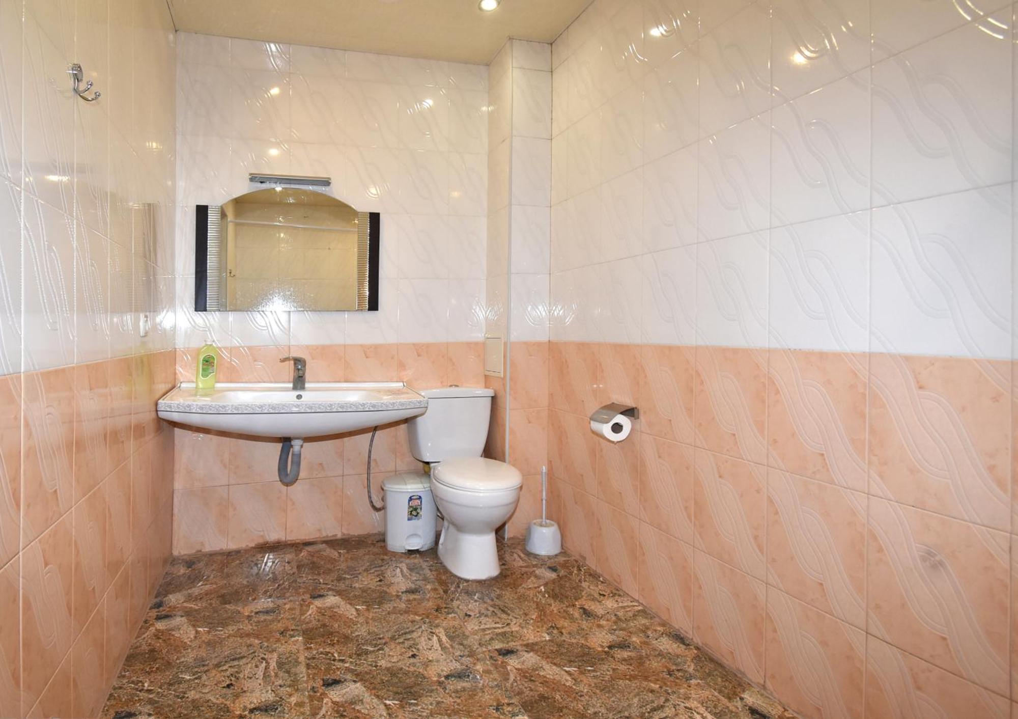 Armenak Apartment 5-Комнатная Yerevan Ngoại thất bức ảnh